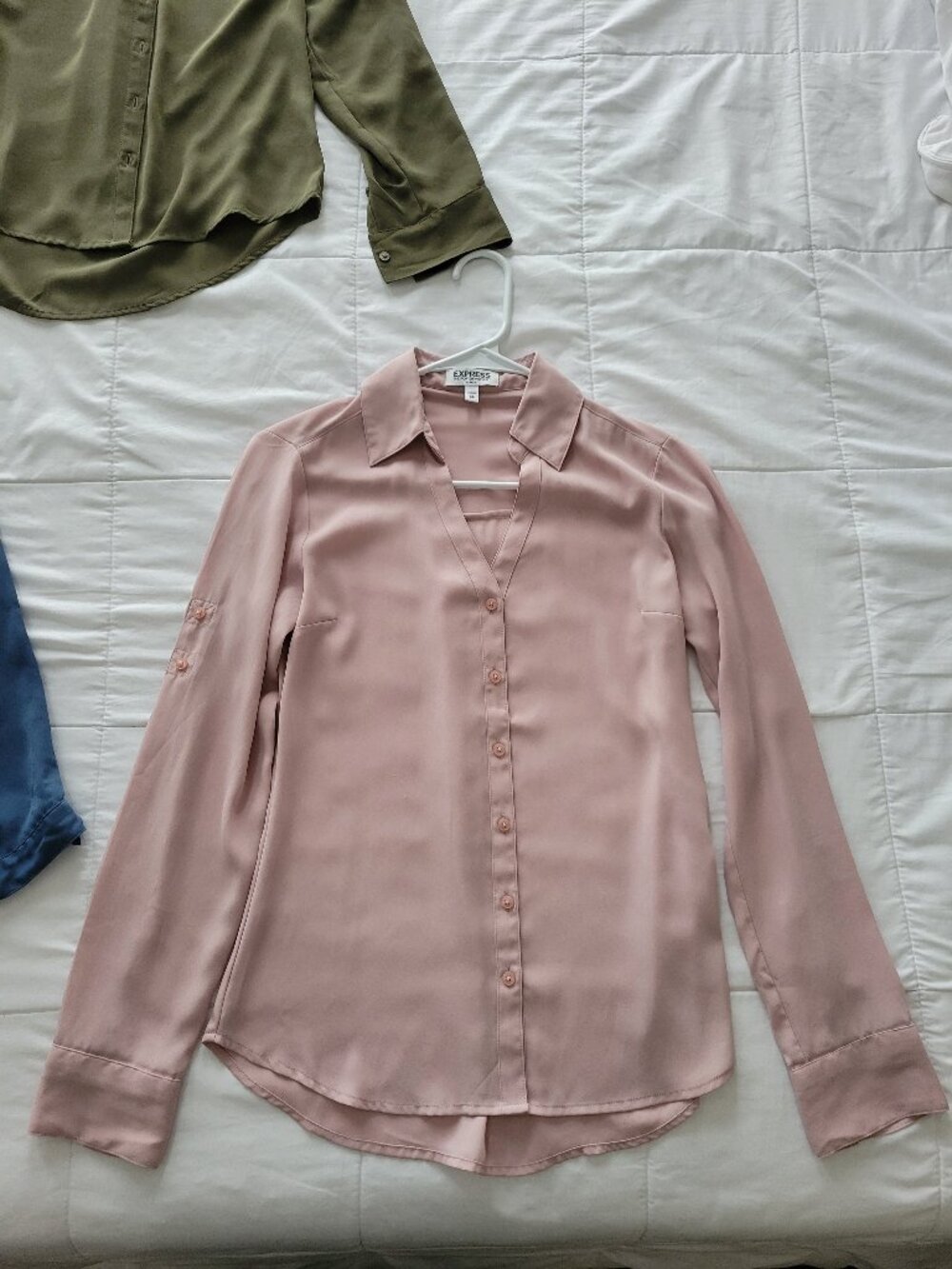 Bundle of 3 casual top blouse 3/4 sleeve. Preowned in great condition - Picture 2 of 13